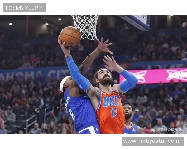 莱昂纳德下半场未首发巴图姆替补出场引发热议 莱昂纳德下半场未首发巴图姆替补出场引发热议