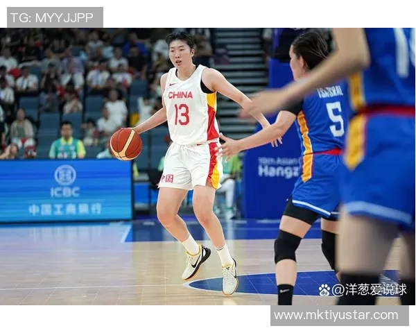 中国篮球之队祝福罗欣棫生日快乐愿你在时光中不断成长绽放光彩如棫树般挺拔