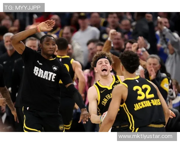 勇士在没有扬尼斯的雄鹿面前遭遇挑战文班迎来职业生涯最艰难的一战